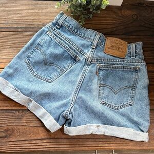 Y2K VINTAGE 1990’S 954 ORANG TAB  LEVI’S HEMMED SHORTS
